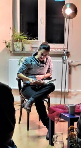 "Seit dieser Nacht war ich wie verzaubert... - Frauenliebende Frauen über siebzig erzählen" - Lesung und Gespräch mit der Autorin Corinne Rufli